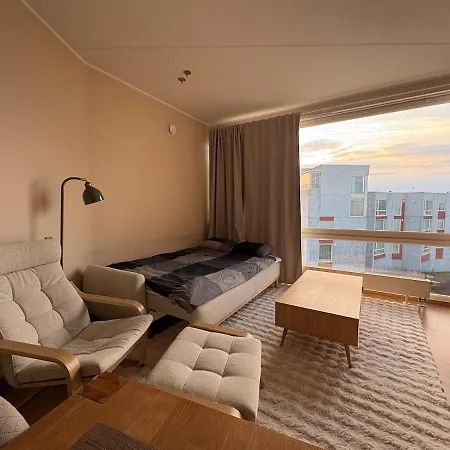 דירה Cozy With Sea View And Sauna